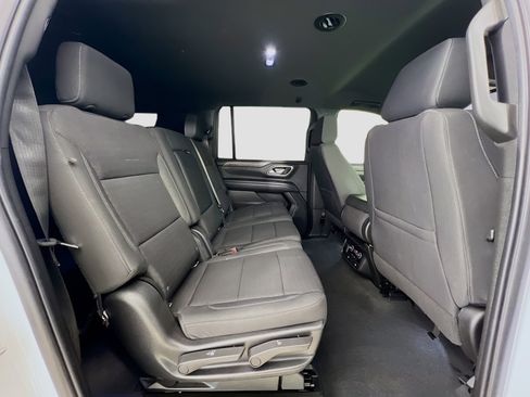 Used 2022 Chevrolet Suburban LS w/ Driver Alert Package image 27