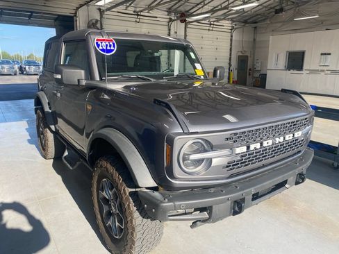 Used 2022 Ford Bronco Badlands AWD/4WD image 1