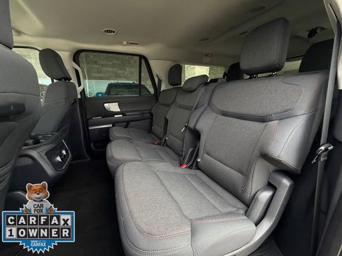 Used 2025 Ford Expedition Max Active AWD/4WD image 21