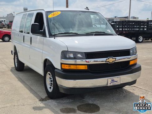 Used 2025 Chevrolet Express 2500 w/ Driver Convenience Package RWD image 1