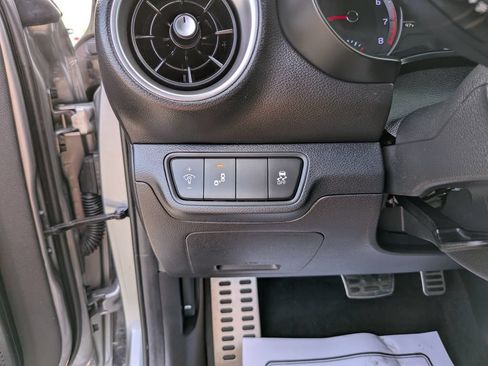 Certified 2022 Kia Forte GT-Line w/ GT-Line Premium Package FWD image 26