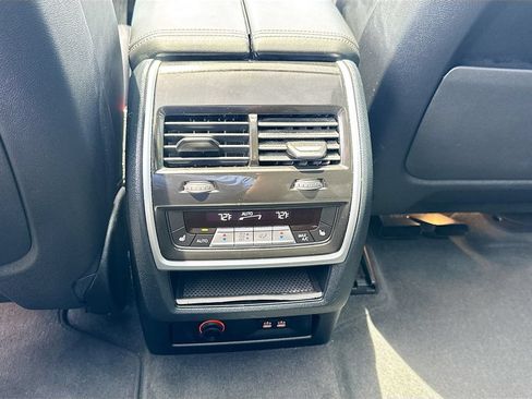 Used 2024 BMW X5 xDrive40i AWD/4WD image 28