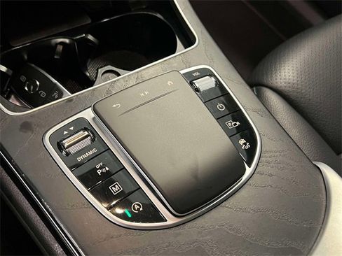 Certified 2022 Mercedes-Benz GLC 300 4MATIC Coupe image 31