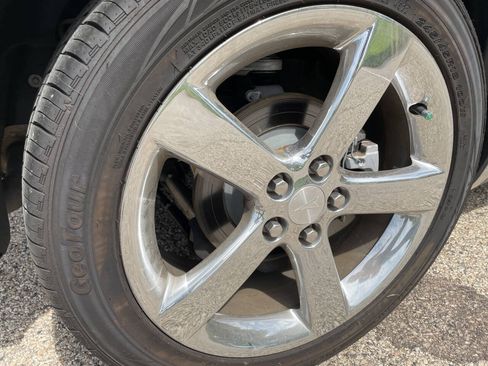 Used 2007 Pontiac Solstice GXP w/ Premium Package RWD image 30