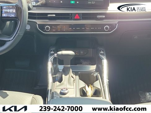 New 2026 Kia Sorento S FWD image 18