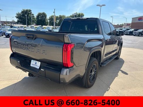 Used 2023 Toyota Tundra SR5 w/ SR5 Convenience Package AWD/4WD image 8