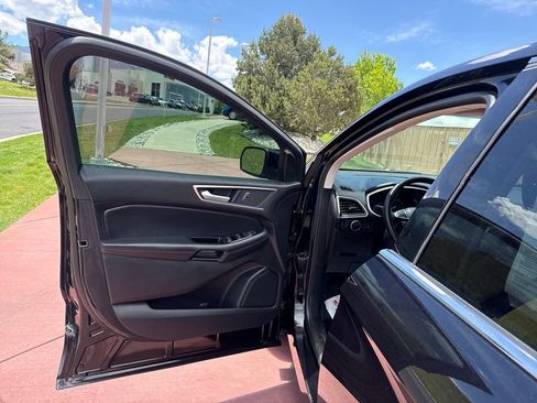 Certified 2020 Ford Edge SEL w/ Convenience Package AWD/4WD image 11