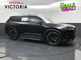 Used 2025 Toyota Grand Highlander AWD video 1
