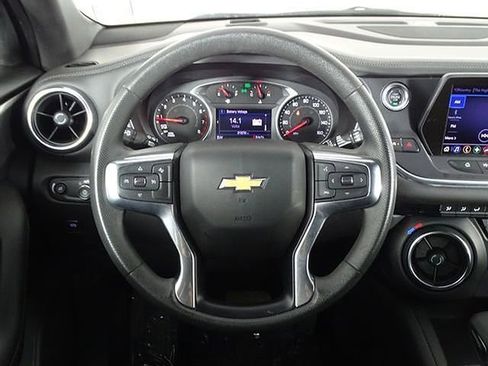 Used 2022 Chevrolet Blazer LT FWD image 20
