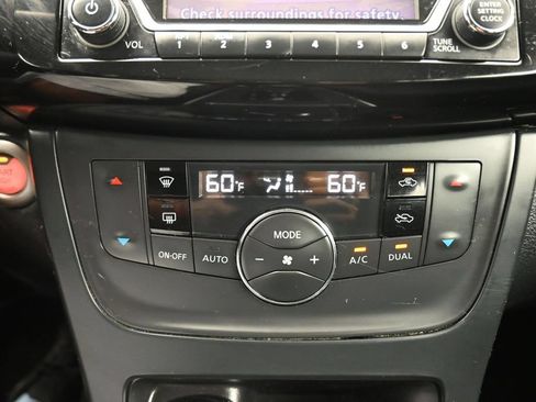 Used 2018 Nissan Sentra SV FWD image 17