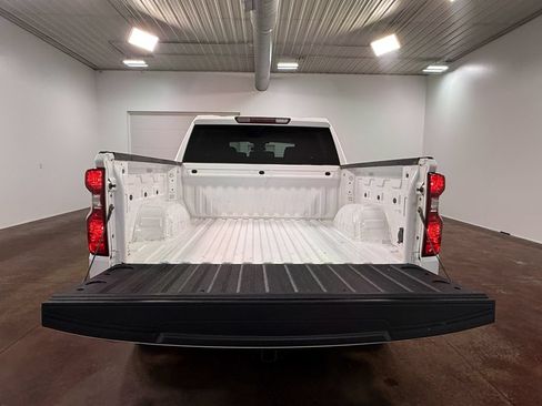 Used 2023 Chevrolet Silverado 1500 LT AWD/4WD image 69