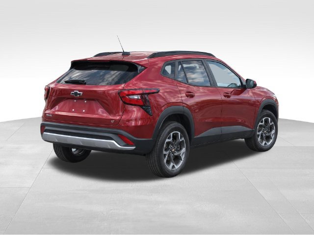 Used 2024 Chevrolet Trax LT w/ LT Convenience Package FWD image 4