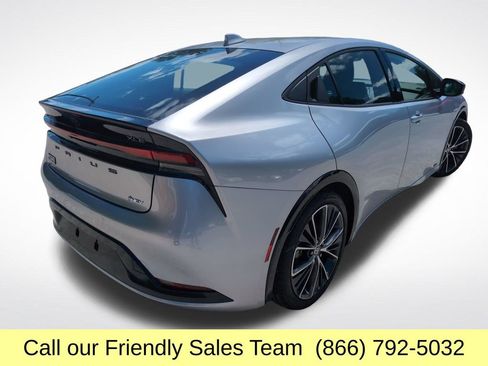 Used 2024 Toyota Prius XLE AWD/4WD image 6
