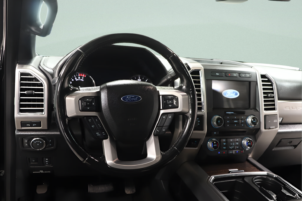 Used 2017 Ford F250 Platinum w/ Platinum Ultimate Package AWD/4WD image 44