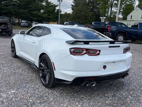 Used 2019 Chevrolet Camaro ZL1 RWD image 5