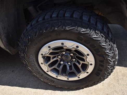 Used 2022 RAM 1500 TRX w/ TRX Level 2 Equipment Group image 12