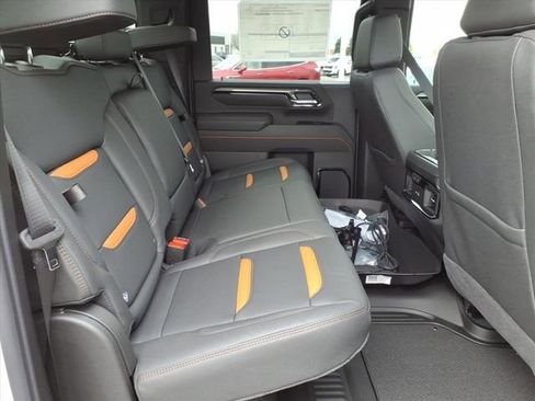 New 2026 GMC Sierra 2500 AT4 w/ AT4 Premium Plus Package image 22