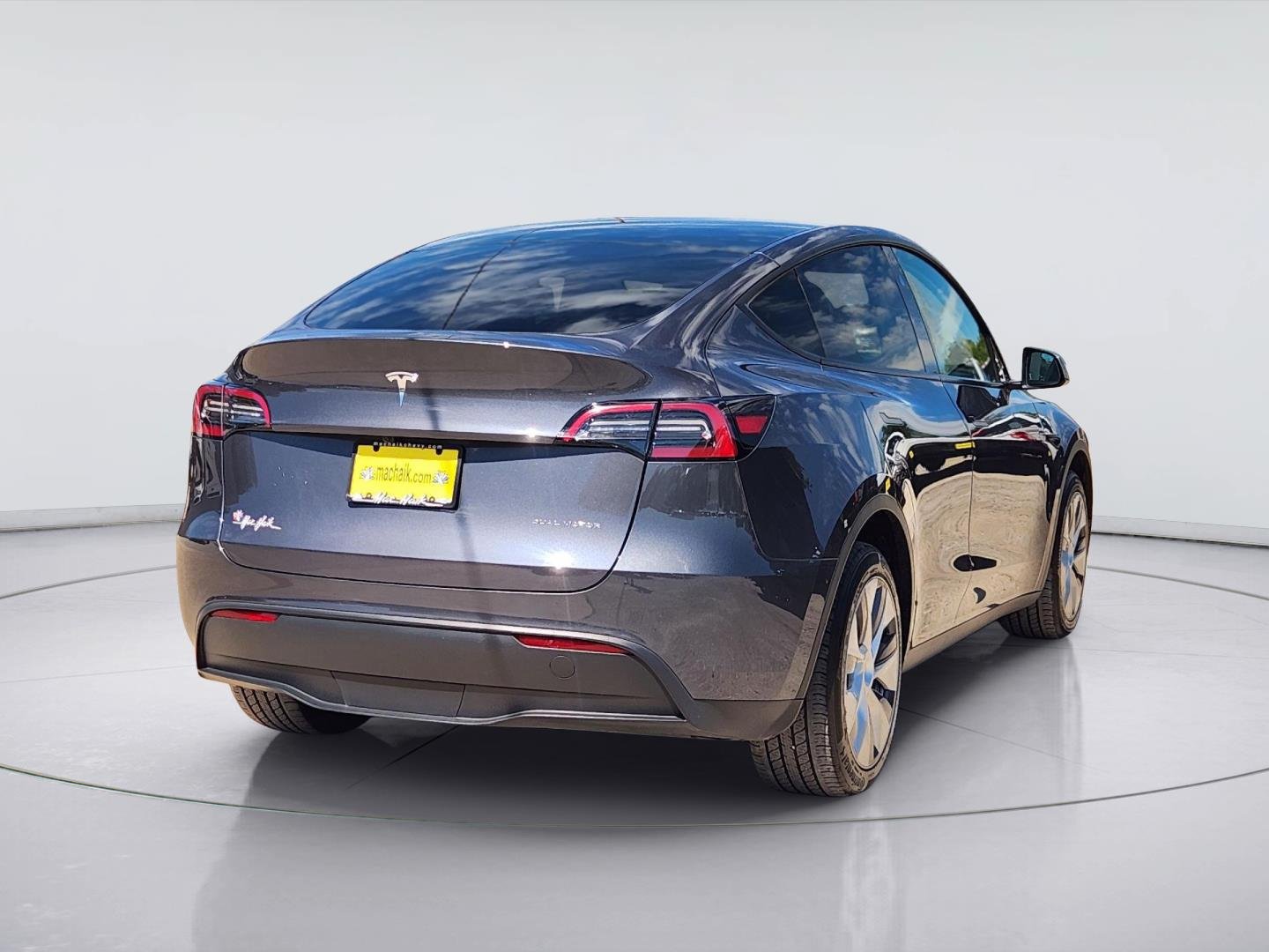 Used 2023 Tesla Model Y Long Range AWD/4WD image 7