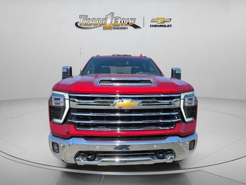 Used 2026 Chevrolet Silverado 3500 LTZ w/ LTZ Convenience Package AWD/4WD image 2