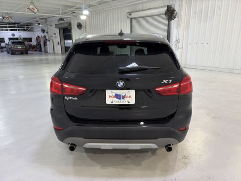 Used 2018 BMW X1 sDrive28i w/ Convenience Package image 4