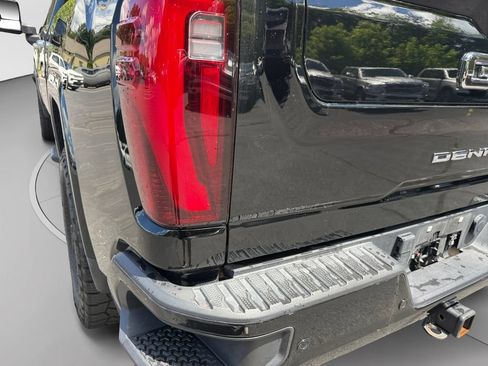 Used 2024 GMC Sierra 2500 Denali w/ Denali Reserve Package AWD/4WD image 20