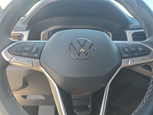 Used 2023 Volkswagen Atlas Cross Sport SE FWD image 18