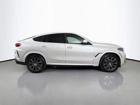 Certified 2024 BMW X6 xDrive40i w/ Executive Package image 5