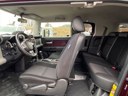 Used 2007 Toyota FJ Cruiser 4WD image 8