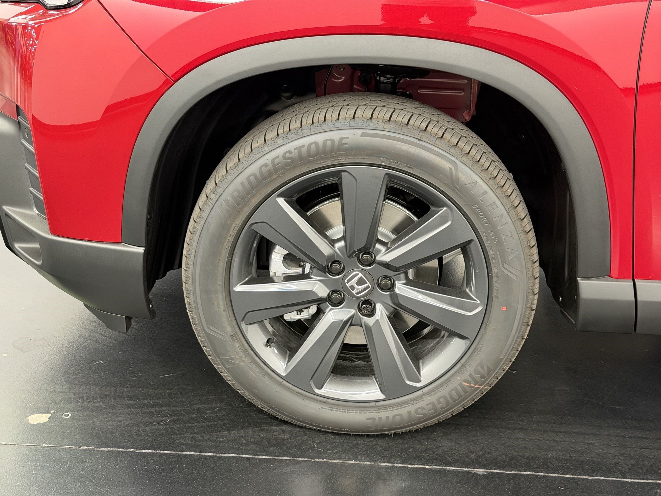 New 2026 Honda Pilot Sport image 13