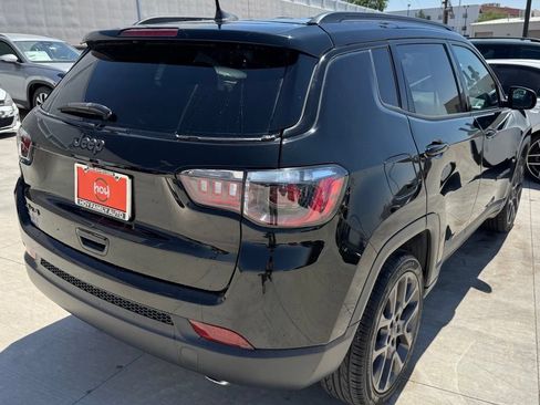Used 2021 Jeep Compass Latitude AWD/4WD image 9