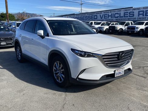 Used 2019 MAZDA CX-9 Touring w/ Touring Premium Package image 4