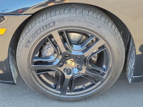 Used 2012 Porsche Panamera 4 AWD/4WD image 6