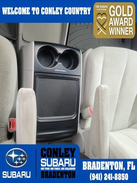Used 2014 Toyota Sienna LE FWD image 21