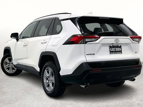 Used 2024 Toyota RAV4 XLE image 15