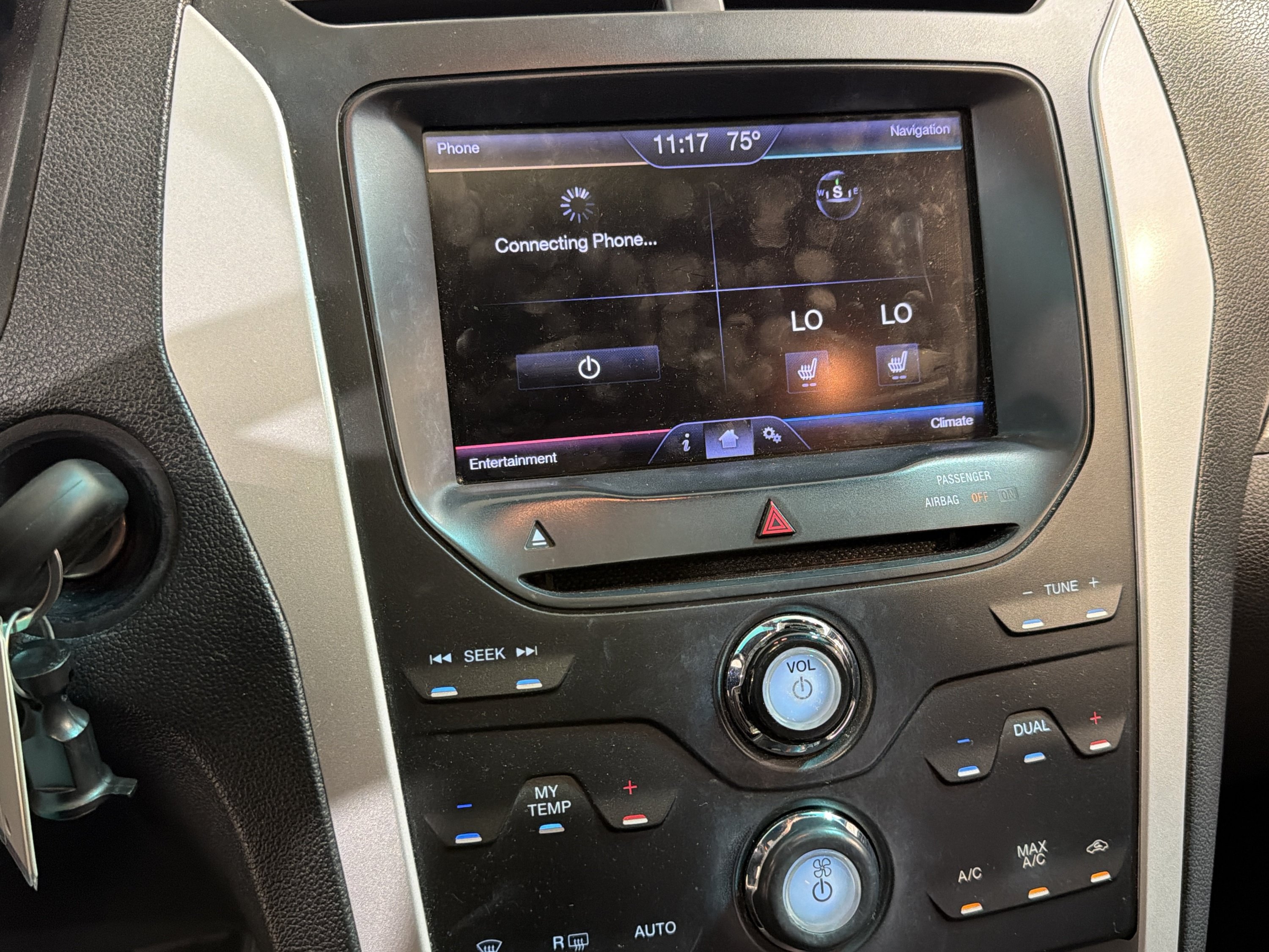 Used 2013 Ford Explorer XLT FWD image 19