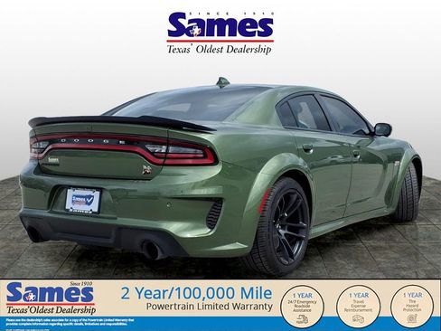 Used 2022 Dodge Charger Scat Pack RWD image 6