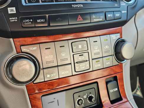 Used 2009 Toyota Highlander Limited image 9