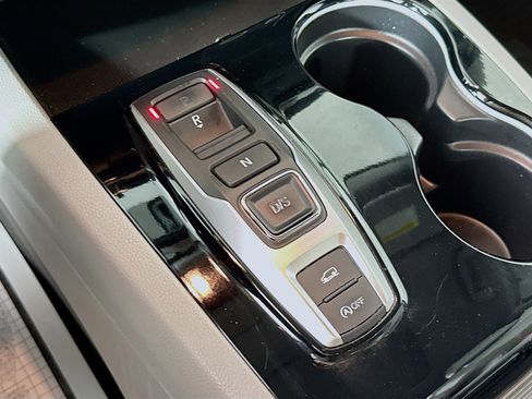Used 2019 Honda Pilot Touring image 20