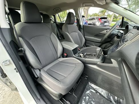 Certified 2024 Subaru Impreza 2.0i AWD/4WD image 26