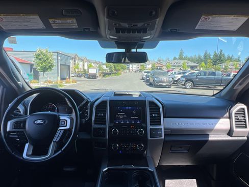 Used 2021 Ford F250 Lariat image 8