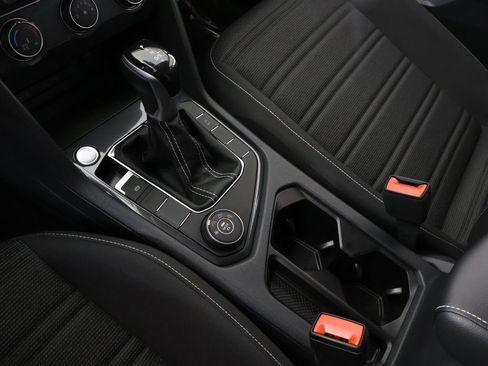 Used 2024 Volkswagen Tiguan S AWD/4WD image 46