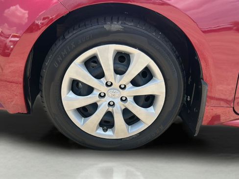 Used 2024 Toyota Corolla LE FWD image 28