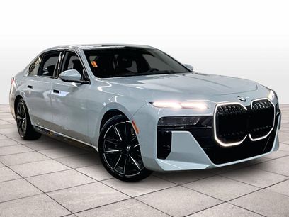 Certified 2025 BMW 760i xDrive