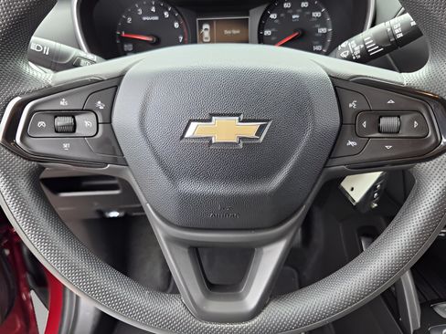 Used 2021 Chevrolet TrailBlazer LS FWD image 22