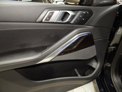 Used 2025 BMW X6 xDrive40i image 16