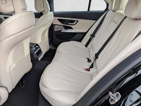 New 2026 Mercedes-Benz E 350 4MATIC Sedan image 17