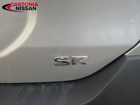 Used 2019 Nissan Kicks SR w/ Interior Electronics Package image 10