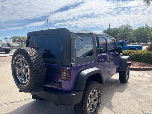 Used 2017 Jeep Wrangler Unlimited Sport w/ Connectivity Group image 6