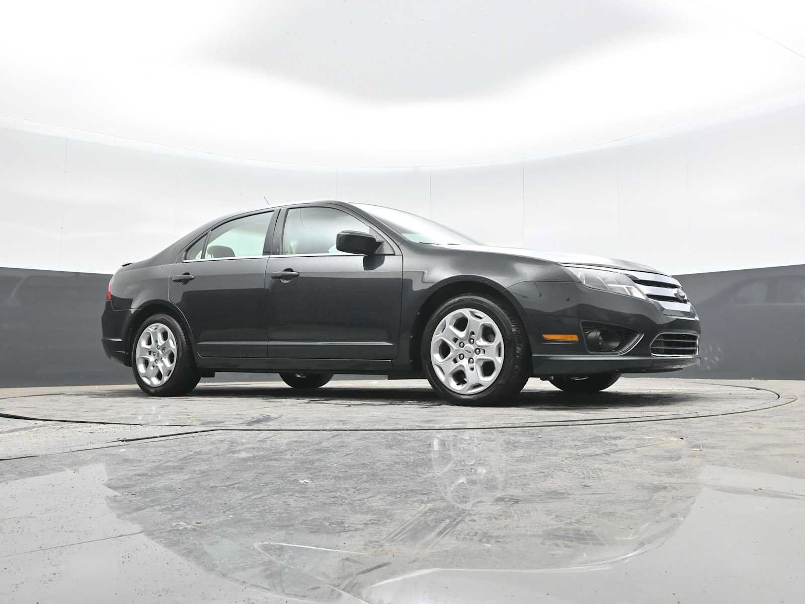 Used 2010 Ford Fusion SE FWD image 28