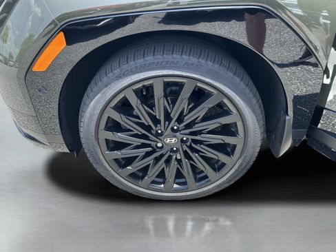 New 2025 Hyundai Santa Fe Calligraphy AWD/4WD image 37